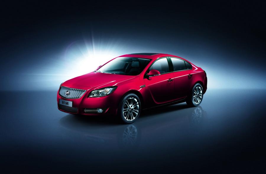  Buick Regal 2008 года  (фото 13 из 37)